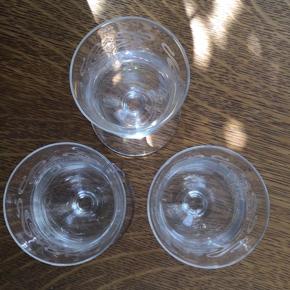 🌿3 Lovely Vintage Cordial Glasses🌿 - Picture 4 of 5